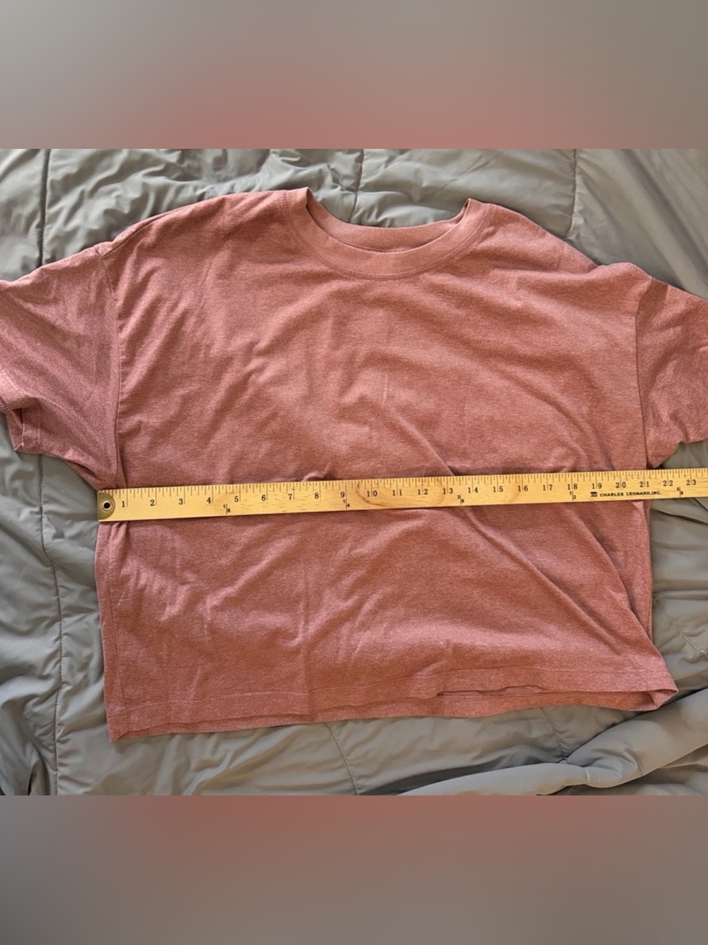 Vuori Super Soft Oversized Energy Tee Size Large - Picture 7 of 8